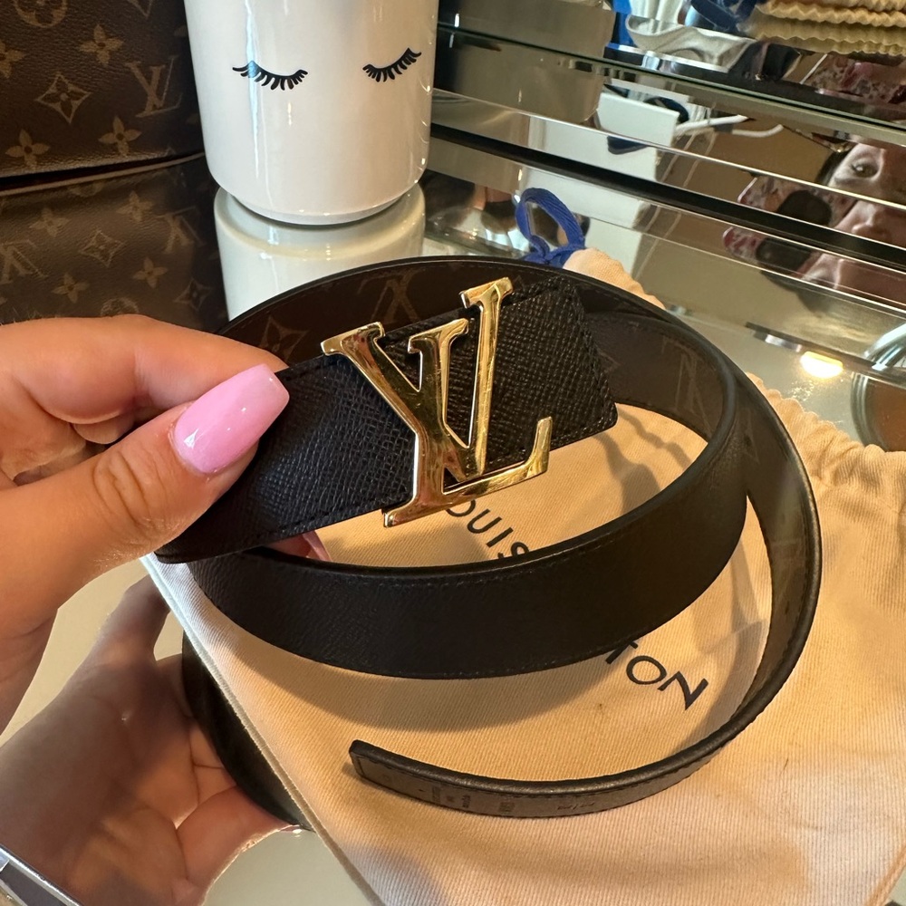 Louis Vuitton LV Initiales 30mm Reversible Belt